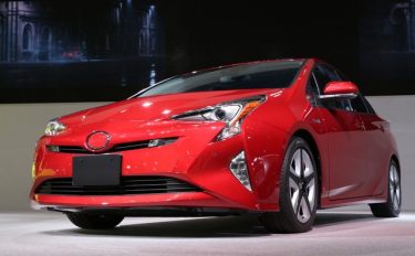 プラスチックと自動車